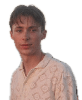 Alex Benson headshot