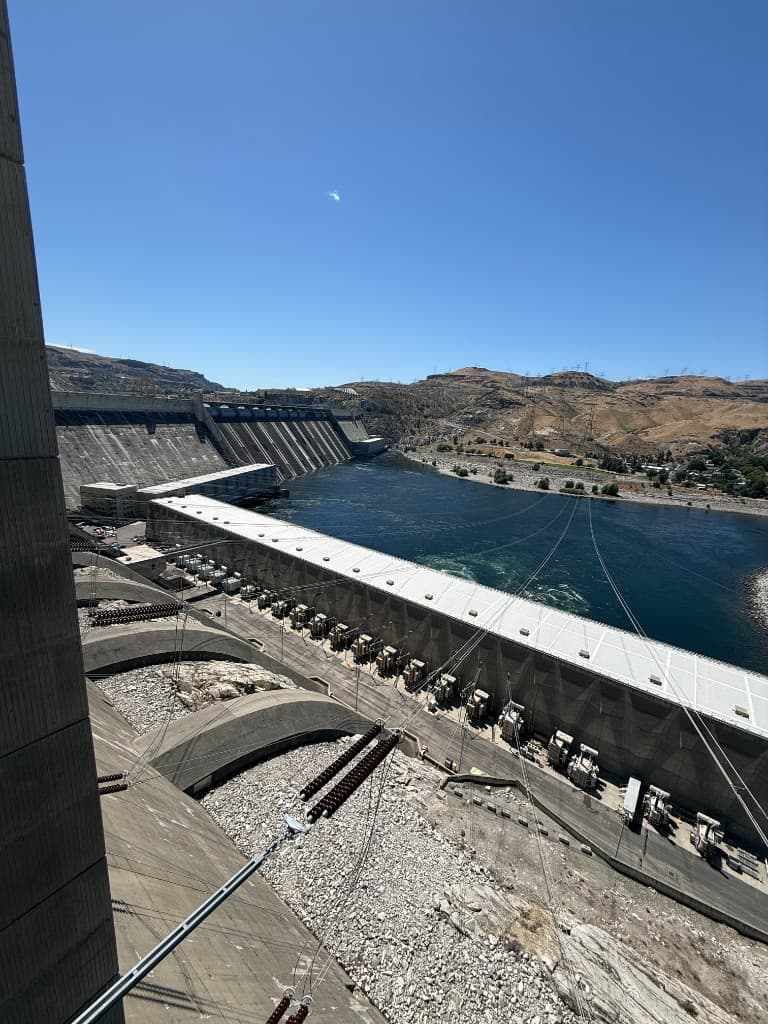 Grand Coulee Dam from the third powerhouse