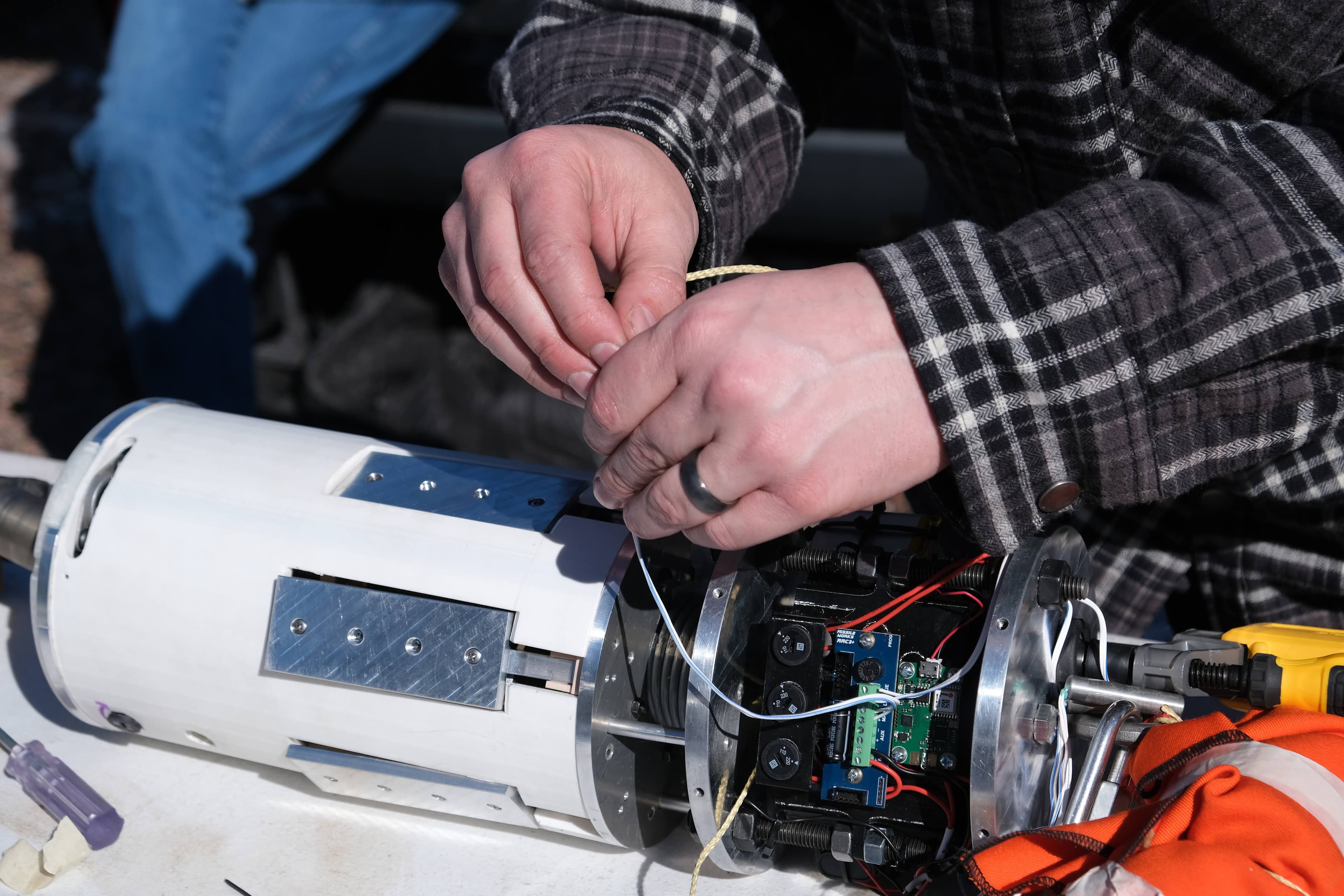 Payload and vehicle — FRR